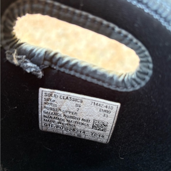 BOGS Unisex-Child Classic High Waterproof Insulated Rubber Neoprene Rain Boots - Picture 3 of 10